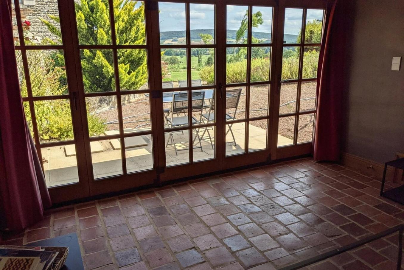 Large Gte With Pool In Peaceful Burgundy Villa Sailly Eksteriør bilde